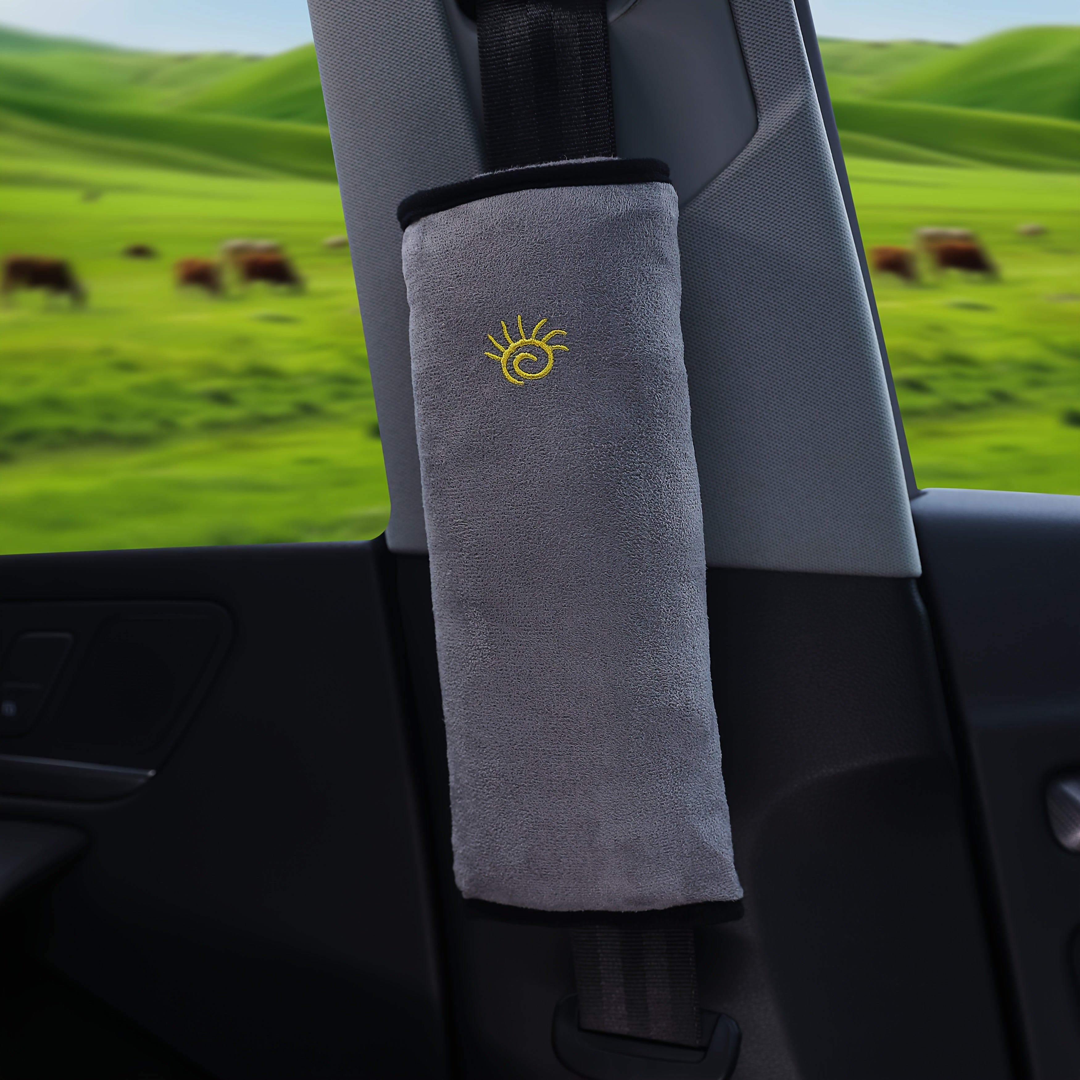 1pc Car Automotive Seat Belt Cover Shoulder Cover Seat Belt Holder Cute Lengthened And Thickened Plush Safety Belt Shoulder Cover, Car Safety Shoulder Guard, Seat Belt Adjustment Retainer, Anti-Strangle Neck Seat Belt