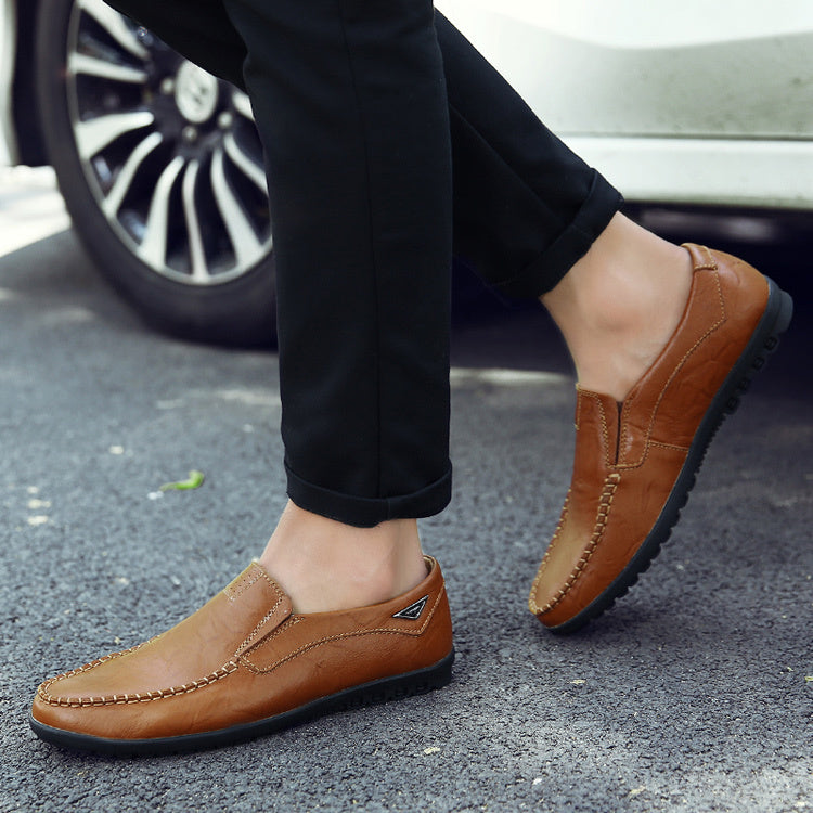 CLOHOO Men'S Genuine Faux Leather Slip-On Loafers - Non-Slip Comfortable Casual Shoes with Round Toe, Black, Rubber Sole, and Faux Cover Lining for All Seasons, Comfortable Footwear | Sleek Loafer Design | Durable Footwear