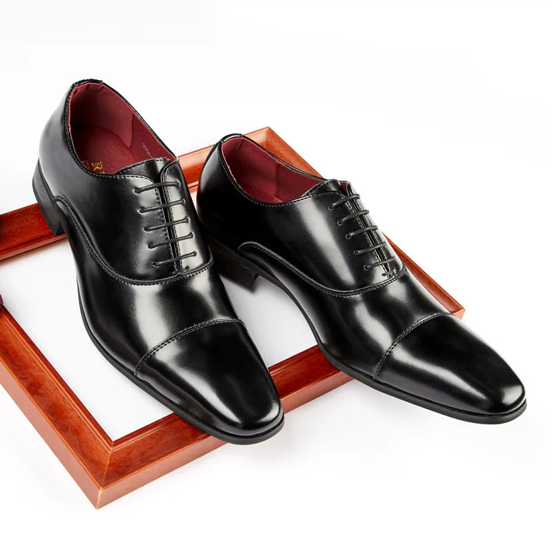 2025 Business New Fashion Men Dress Shoes Leather Men Wedding Oxford Shoes Lace-Up Office Suit Men's Casual Shoes Luxury Formal