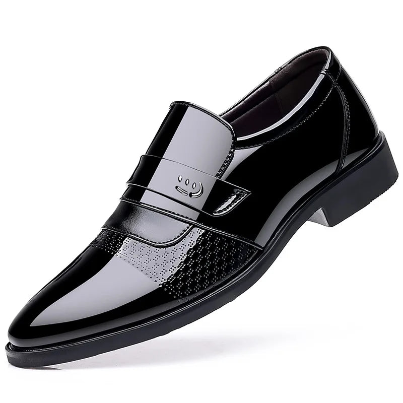 Luxury Mens Leather Shoes Retro Carved Lace-up Brogue Oxford Wedding Men Dress Shoes Male Formal Business Gentleman Office Shoes