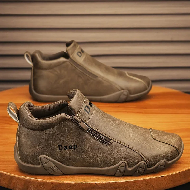 2024 New Casual Shoes for Men Luxury Round Toe Men Ankle Boots Light Slip on Walking Shoes Outdoor Comfor Men High Top Sneakers