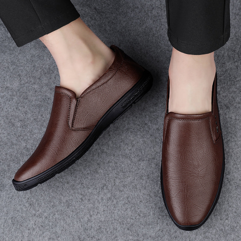 Leather Men Casual Shoes Breathable Soft Sole Office Loafers Shoes Men Designer Shoes Men Italian Brand Moccasins Zapatos Hombre