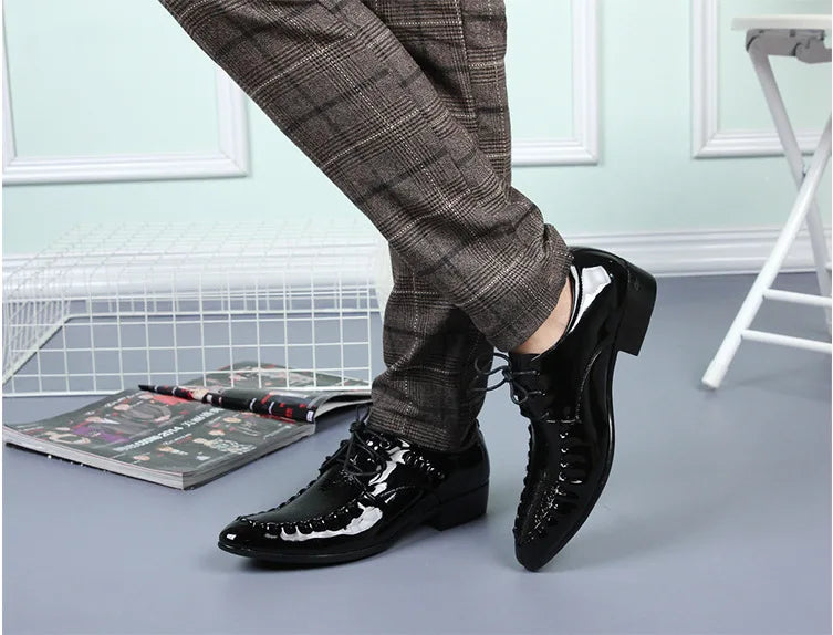 Men's  Dress Leather Shoes Lace-Up Wedding Party Shoes Mens Business Office Oxfords Flats Plus Size Men Fashion