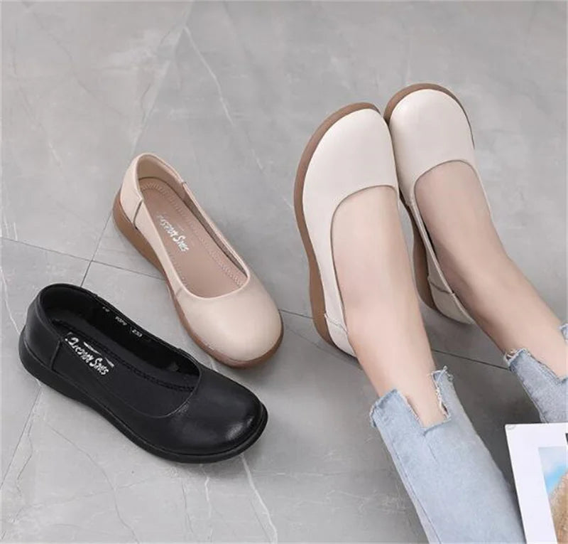 2025 Women Shoes Genuine Leather Spring New Dress Shoes Women Large Size Low Heels Office Lady Shoes