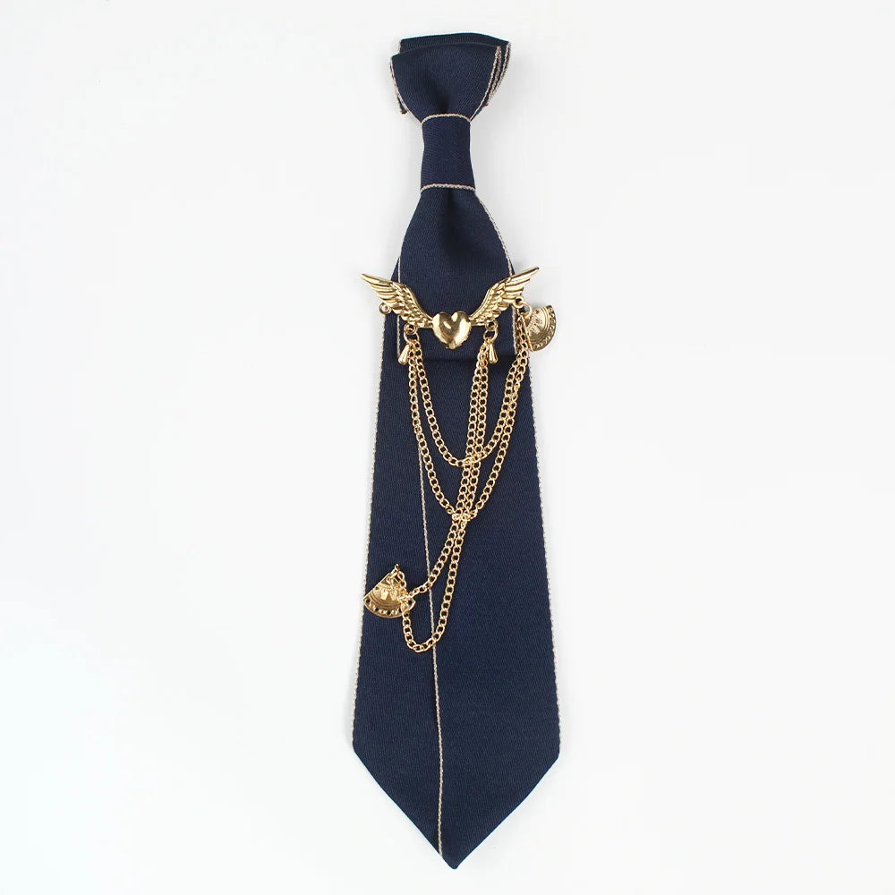 A handmade high-end fashionable tie. Light luxury and generosity. Suitable for performance hosting, event performances, etc. It