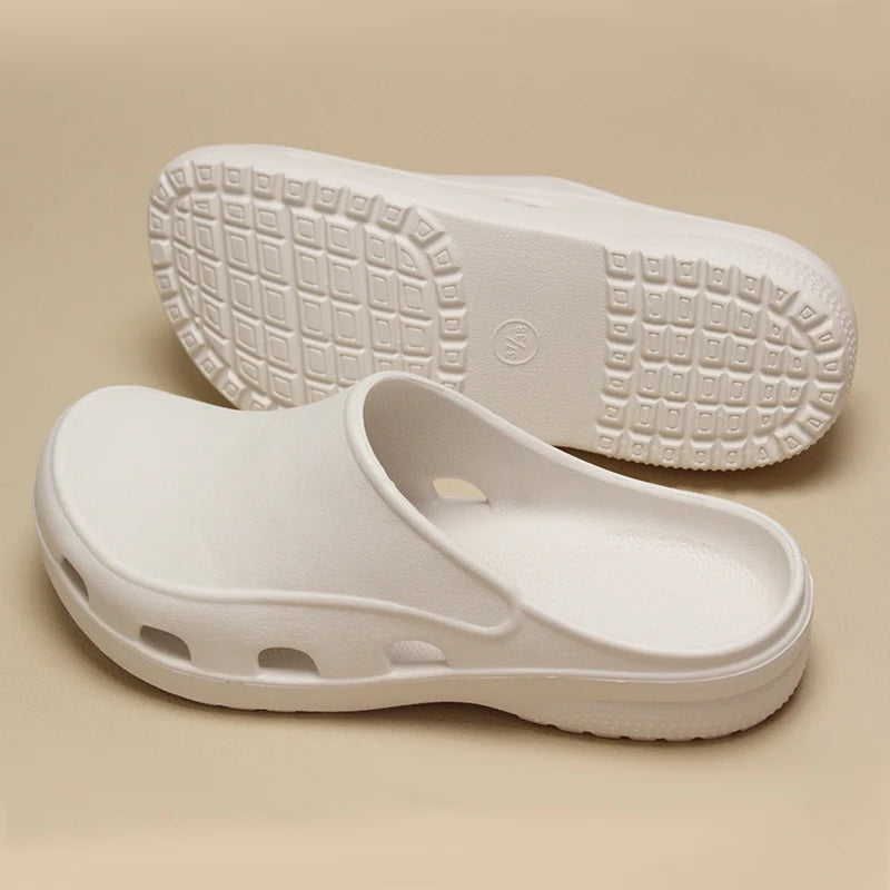 Professional Scrubs Clogs Ultra Light Nurse Work Shoes Anti Slip Pediatric Slippers Breathable Dentist Nursing Shoes 5X03-04
