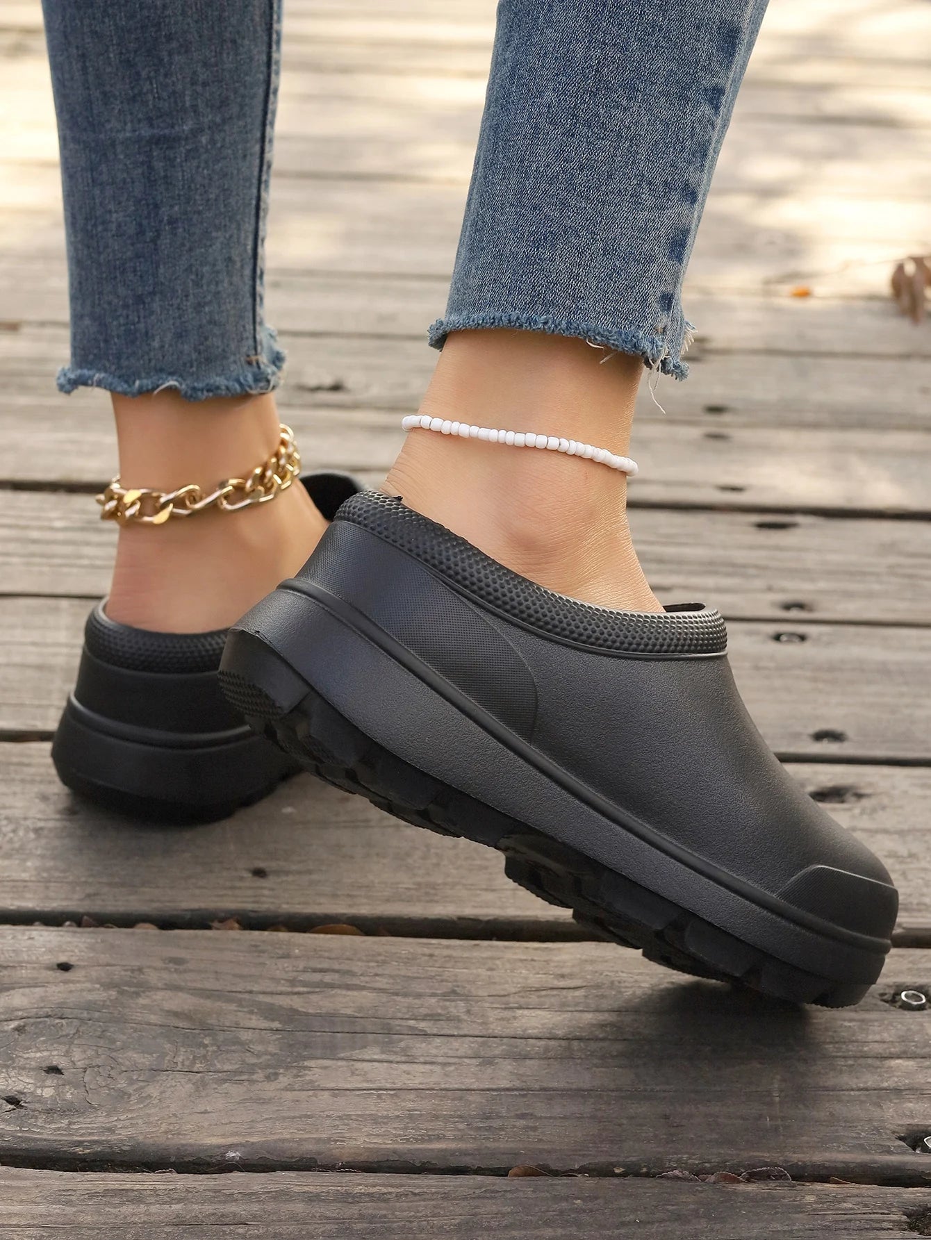 2026 Women's Large Water Shoes Nurse Shoes Chef Work Shoes Garden Shoe Fashion EVA Beach Sandals Kitchen Shoe 35-45
