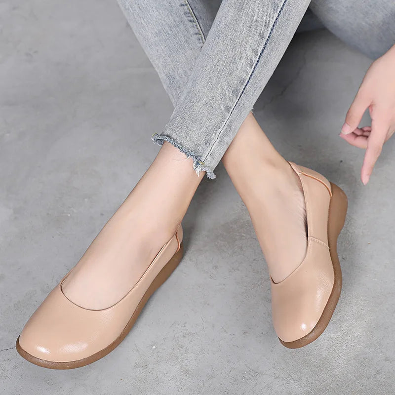 2025 Women Shoes Genuine Leather Spring New Dress Shoes Women Large Size Low Heels Office Lady Shoes