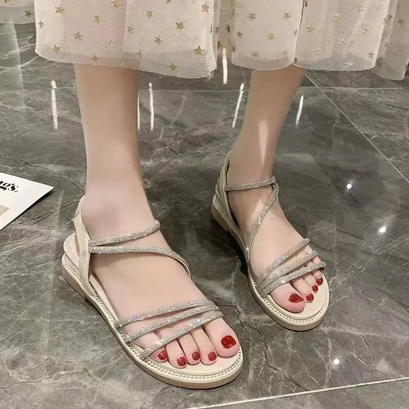 New Women's Shoes: Fashionable, Casual, and Versatile Flat Sandals