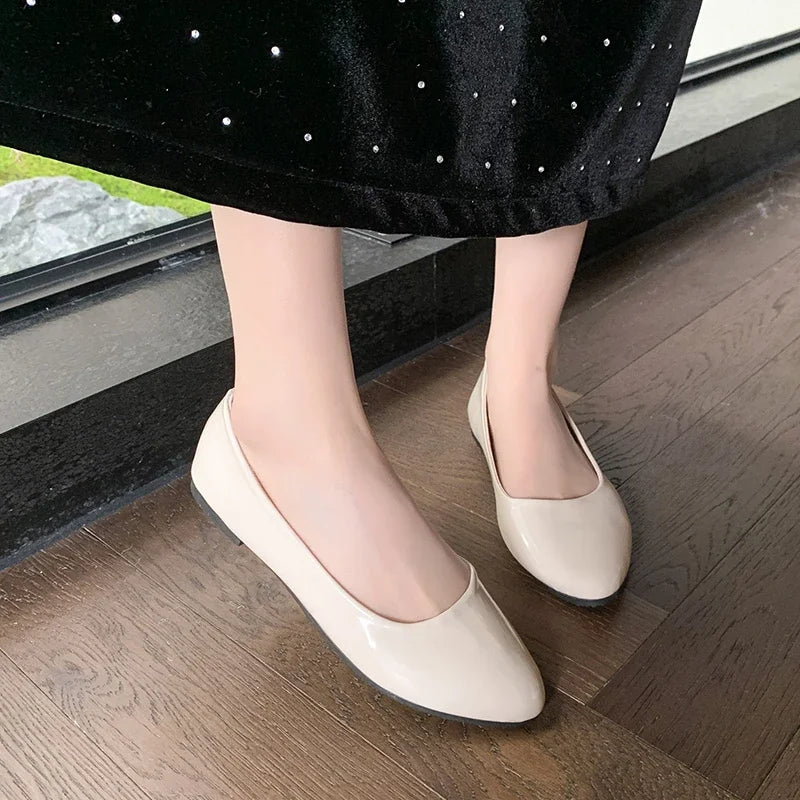 Women's Formal Uniform Shoes Spring Autumn Black Versatile Flat Shoes Women Causal Loafers Non-slip Ladies Ballet Leather Shoes