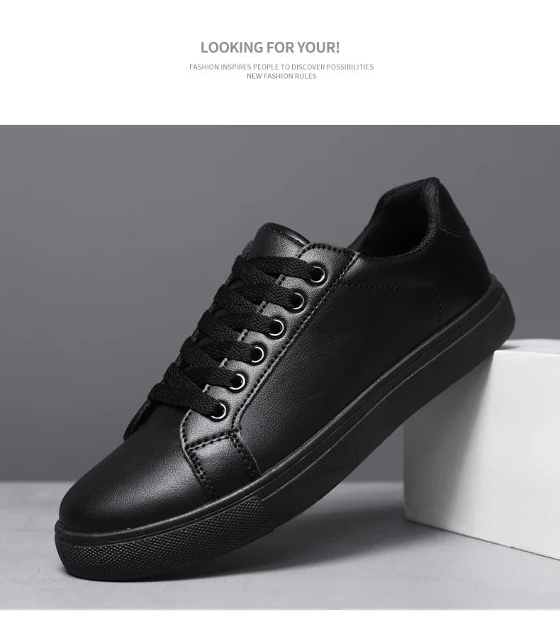 White Black Men Shoes Comfortable Casual Skateboard Shoes Men Solid Leisure Sneakers Lightweight Walking Shoes