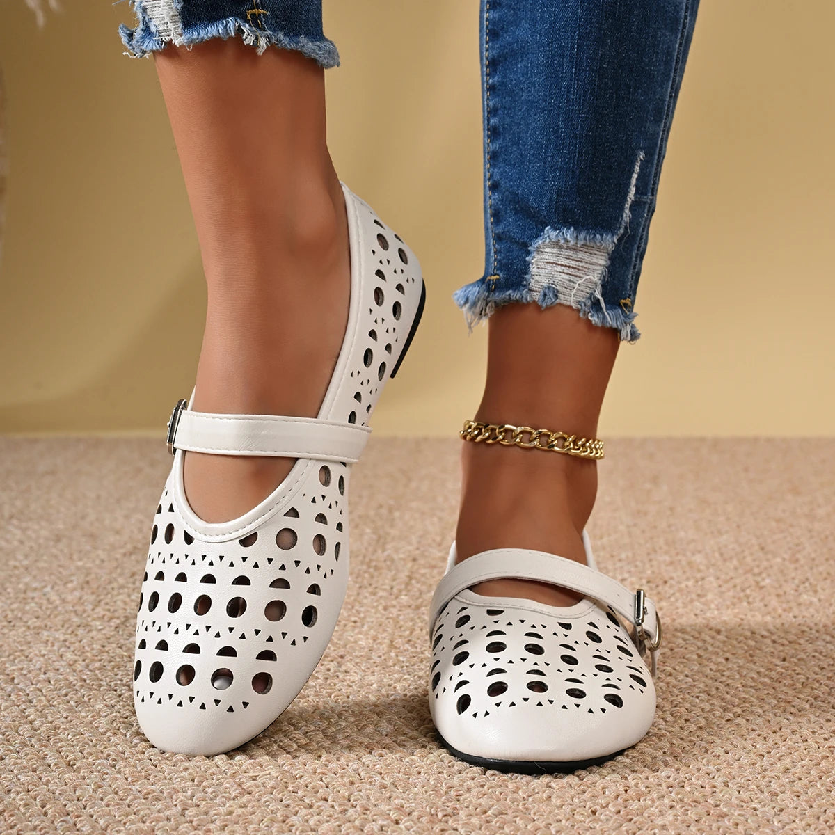 2026 Dress Women's Shoes New Fashion French Style Gir Round-toe Shoes Women's Hollow Out Flat Shoes Multicolor Big Size 42 57768