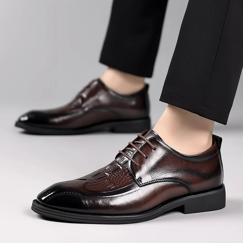 Luxury Brand Men's Glossy Leather Shoes High-end Banquet Dress Shoes Office Men's Pointed Business Shoes High-quality Versatile