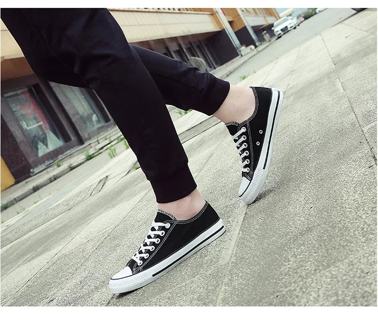 2025 Men Canvas Shoes Lace-up Athletic Leisure Sneaker Fashion Breathable High Top Canvas Vulcanized Shoes Zapatos De Hombre