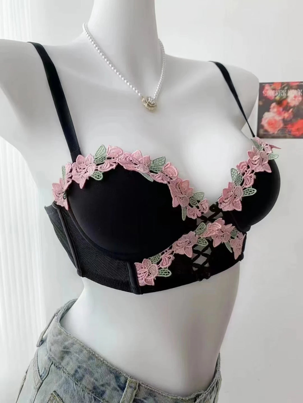 MOYISU London Anime Bralette - Delicate Wireless Bra for Set Teens, Japanese Summer Lingerie Small Bust Close-Fit Subtle Allure