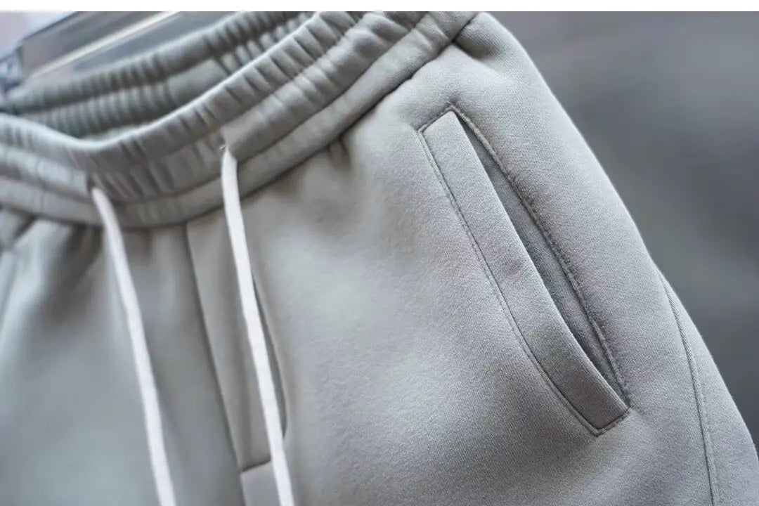 Men's Pants - Solid Color Casual Pants, Sweatpants, New Style Tapered Pants, Stretchy and Versatile Short Pants.