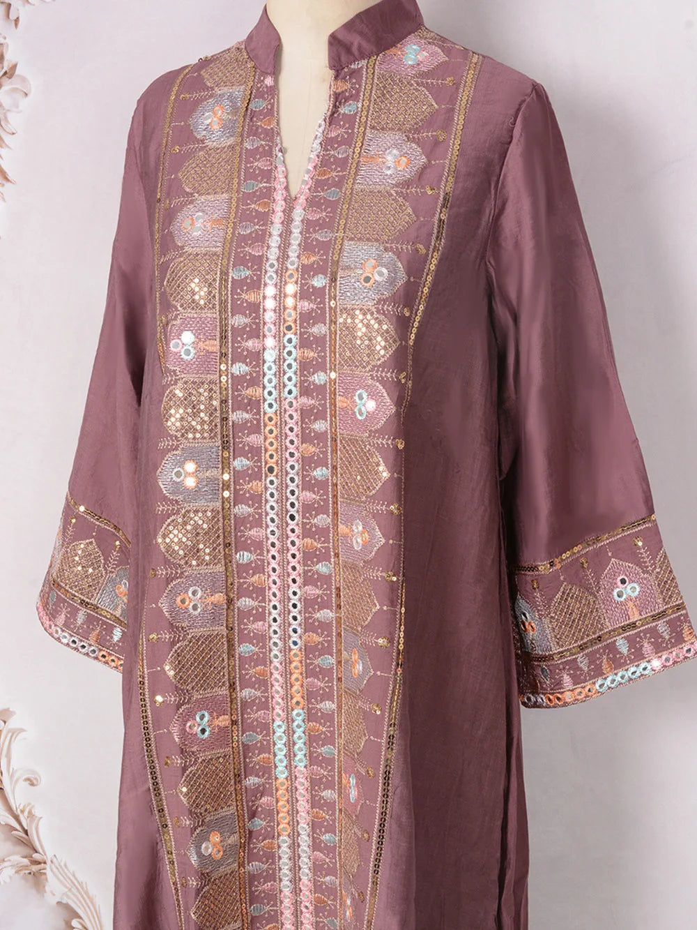 2025 Muslim Women Long Sleeve Kaftan Arabic Sequins Embroidered Party Evening Long Abaya Muslim Fashion Dresses Abaya Dubai