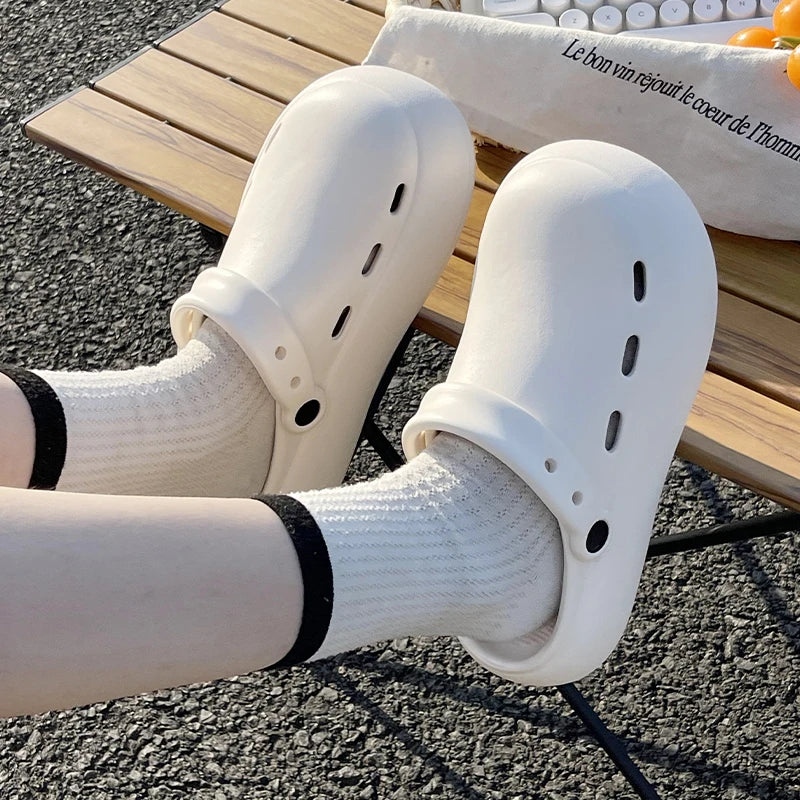 Fashion Nurse Shoes Summer Casual Dentist Clogs Non Slip Nursing Slippers Unisex Outdoor Garden Sandals for Women Slippers