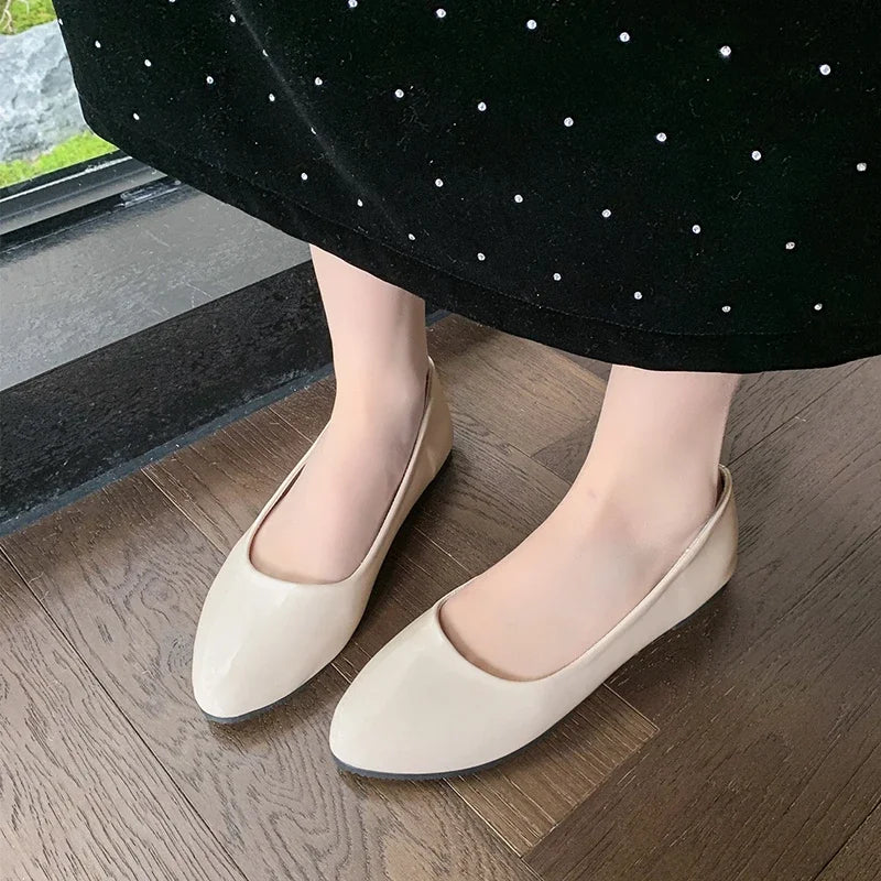 Women's Formal Uniform Shoes Spring Autumn Black Versatile Flat Shoes Women Causal Loafers Non-slip Ladies Ballet Leather Shoes