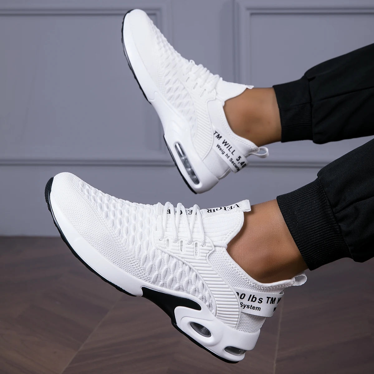 New Men's Sneakers Thick Sole Comfortable Casual Shoes Lightweight Breathable Fashion Running Shoes Luxury Male Tenis Masculino