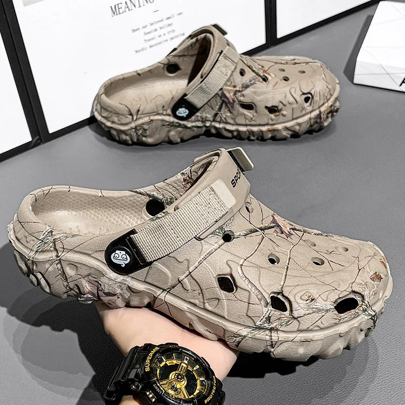 Men Slippers High Quality Classic Outdoor Anti-Slip Garden Shoes Lightweight Fashion Casual Sandals Sandals for Men Platform