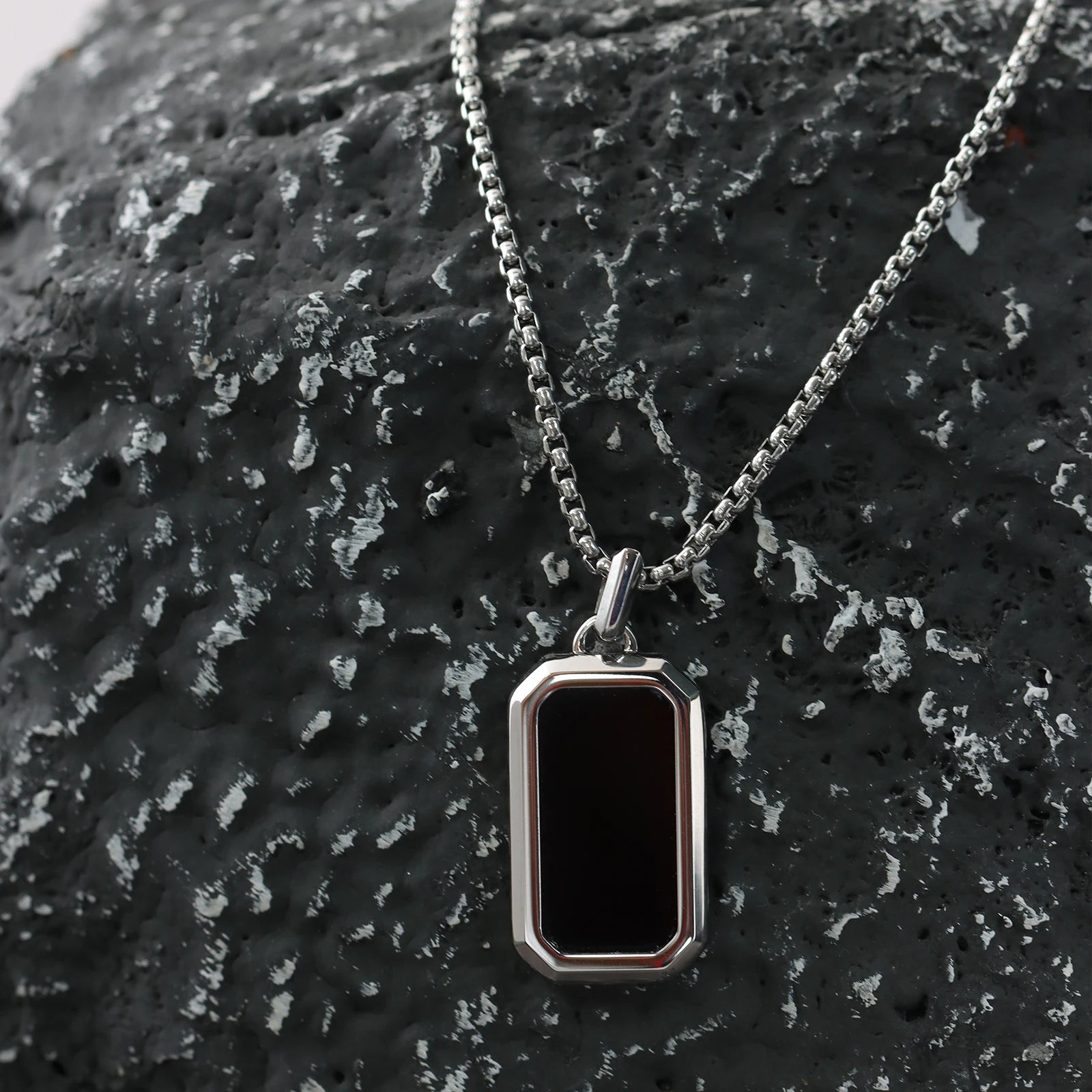 New Design Masculine Jewelry Great Quality Retro Vintage Agate Onyx Classic Box Link Chain Elegant Stainless Steel Men Necklace
