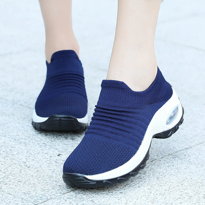 Women's Walking Trainers Fashion Fly Weaving Sock Sneakers Breathable Comfortable Nursing Shoes Casual Platform Loafers Non-Slip