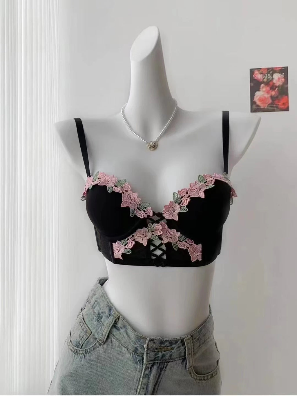MOYISU London Anime Bralette - Delicate Wireless Bra for Set Teens, Japanese Summer Lingerie Small Bust Close-Fit Subtle Allure