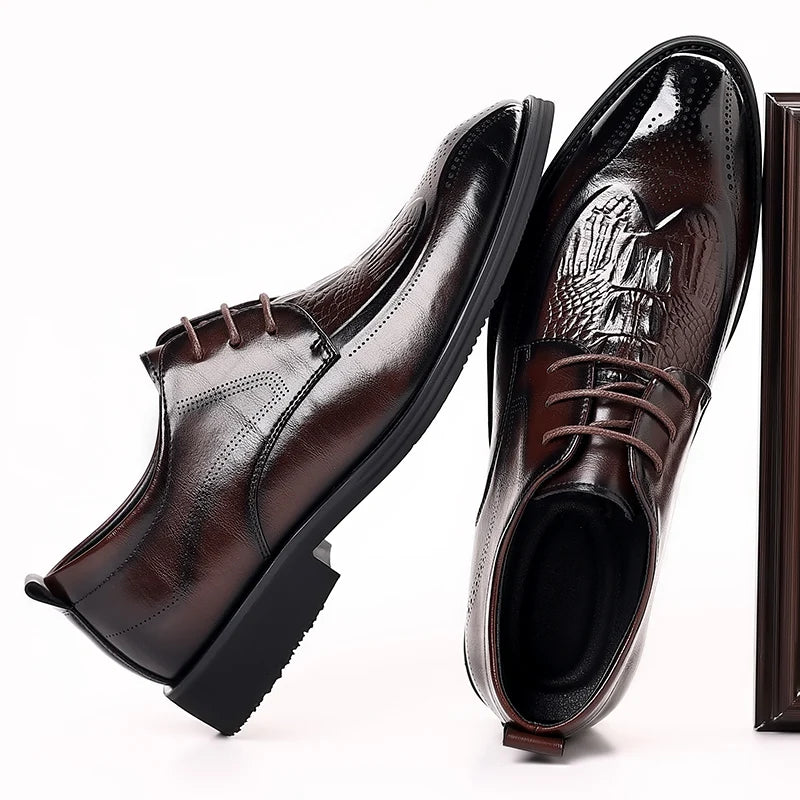 Luxury Brand Men's Glossy Leather Shoes High-end Banquet Dress Shoes Office Men's Pointed Business Shoes High-quality Versatile