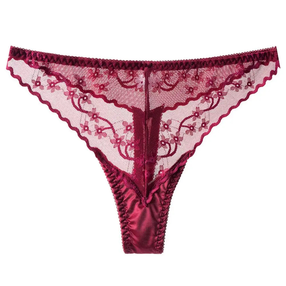 Breathable Seamless Fashion Design Ice Silk Fitness Girls Korean Style Underwear Women  Lingerie Low-Waist Thong Lace Panties