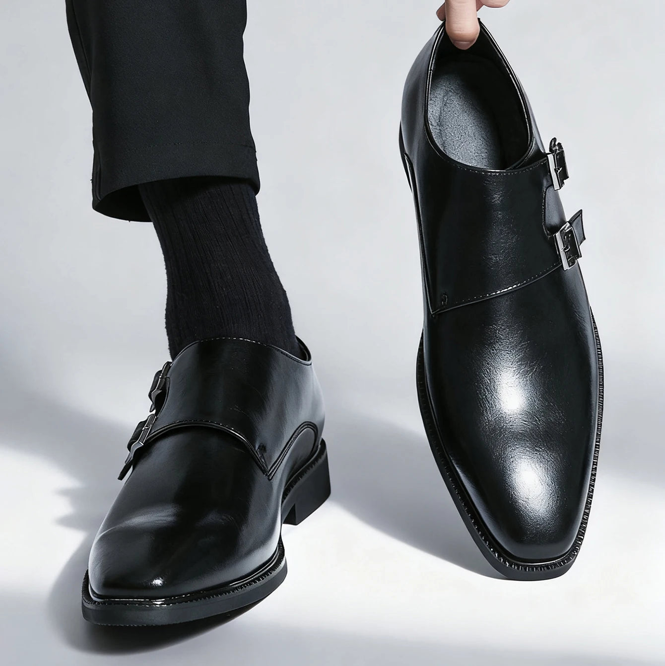 Classic Retro Dress Men's Monk Leather Shoes With Pointed Toe Buckle Business Office Wedding Comfortable Men's Oxfords Shoes