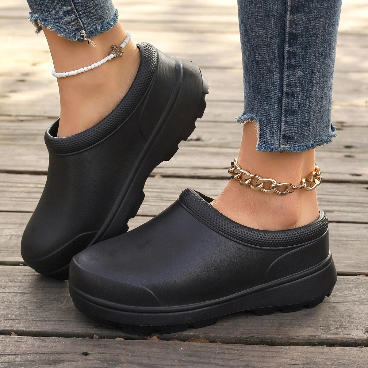 2026 Women's Large Water Shoes Nurse Shoes Chef Work Shoes Garden Shoe Fashion EVA Beach Sandals Kitchen Shoe 35-45