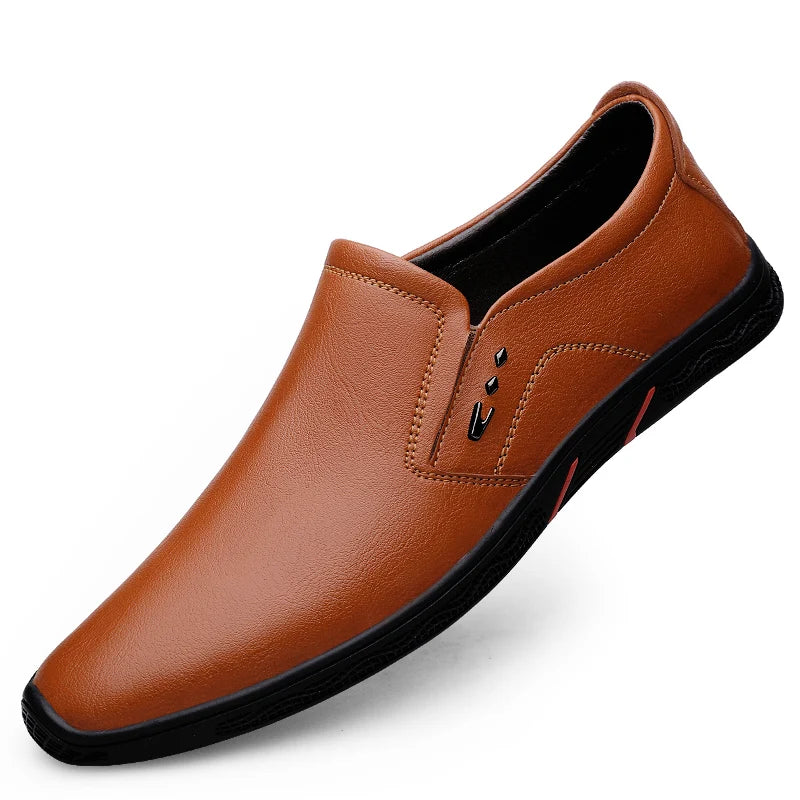 Leather Men Casual Shoes Breathable Soft Sole Office Loafers Shoes Men Designer Shoes Men Italian Brand Moccasins Zapatos Hombre