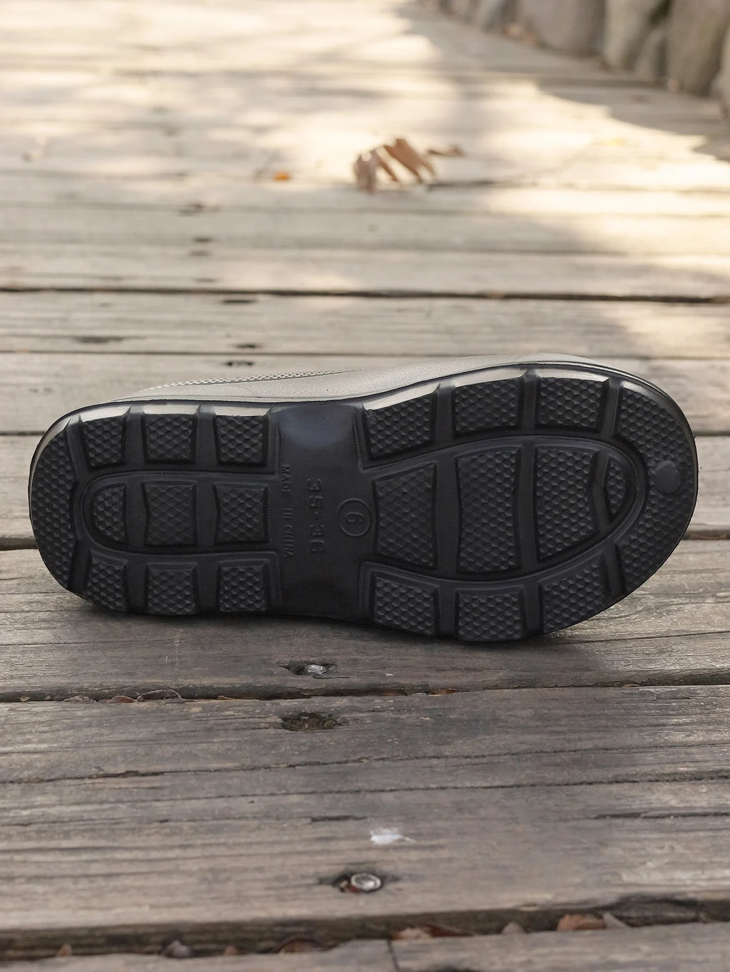 2026 Women's Large Water Shoes Nurse Shoes Chef Work Shoes Garden Shoe Fashion EVA Beach Sandals Kitchen Shoe 35-45