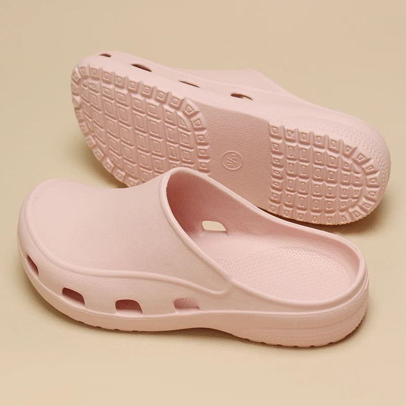 Professional Scrubs Clogs Ultra Light Nurse Work Shoes Anti Slip Pediatric Slippers Breathable Dentist Nursing Shoes 5X03-04