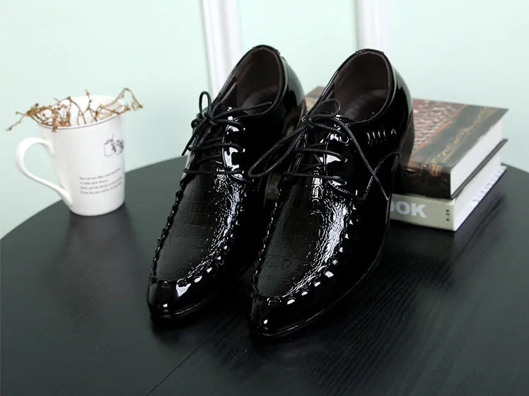 Men's  Dress Leather Shoes Lace-Up Wedding Party Shoes Mens Business Office Oxfords Flats Plus Size Men Fashion