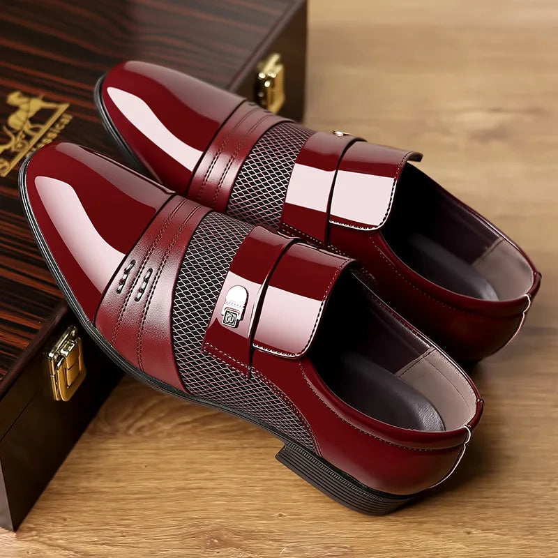 Men's Dress Shoes Pointed Toe Oxfords Classic Business Men Leather Shoes Slip on Wedding Casual Shoes Office Comfortable Loafers