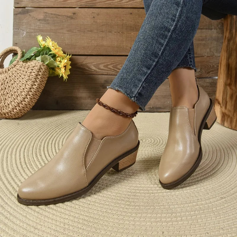 Women's Shoes New Spring Pointed Toe Retro Deep Mouth Versatile Comfortable Waterproof Slip-on Leather Shoes