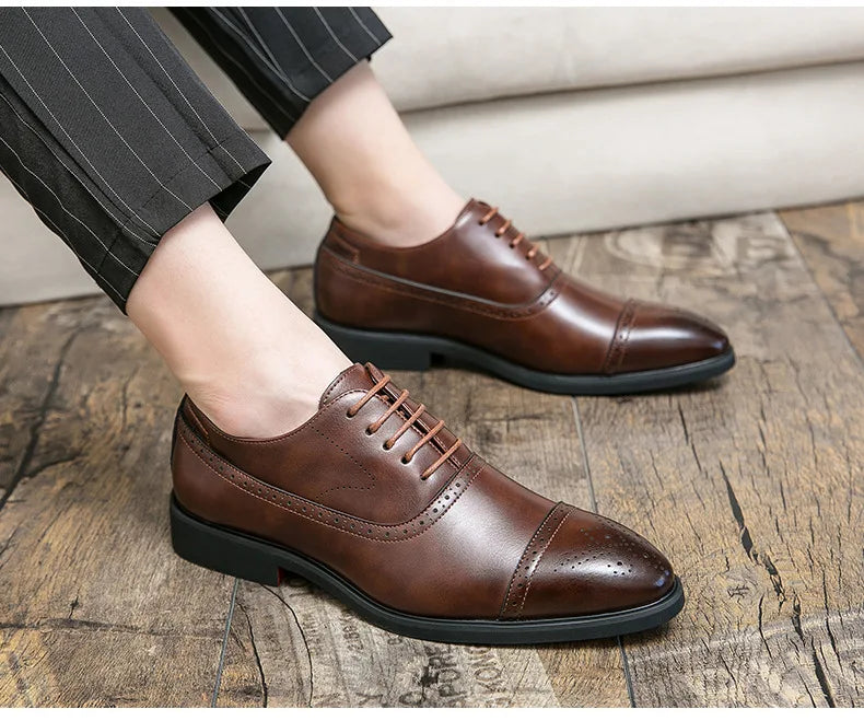Men's Dress Shoes Red Sole Leather Shoes Pointed Party Shoe Lace-up Office Oxfords Casual Wedding Shoe Retro Business Men Shoes