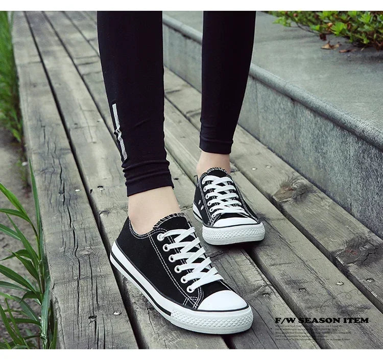 2025 Men Canvas Shoes Lace-up Athletic Leisure Sneaker Fashion Breathable High Top Canvas Vulcanized Shoes Zapatos De Hombre