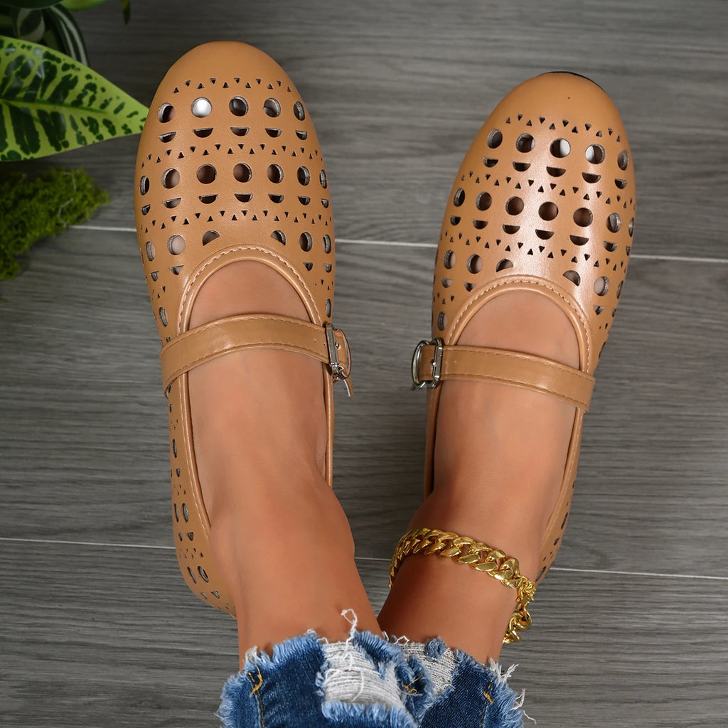 2026 Dress Women's Shoes New Fashion French Style Gir Round-toe Shoes Women's Hollow Out Flat Shoes Multicolor Big Size 42 57768