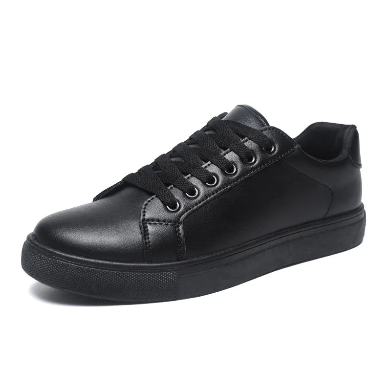 White Black Men Shoes Comfortable Casual Skateboard Shoes Men Solid Leisure Sneakers Lightweight Walking Shoes