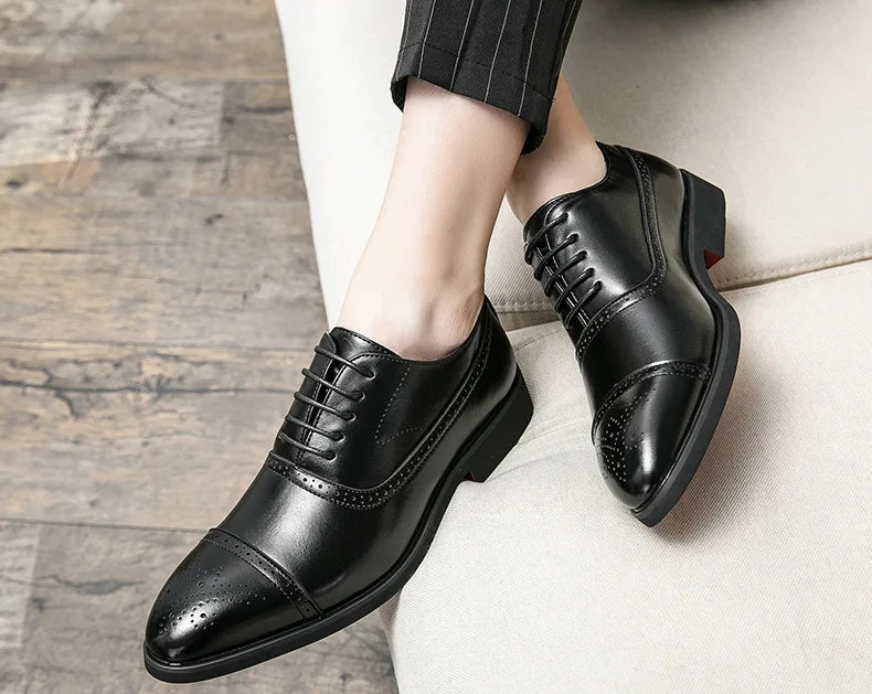 Men's Dress Shoes Red Sole Leather Shoes Pointed Party Shoe Lace-up Office Oxfords Casual Wedding Shoe Retro Business Men Shoes