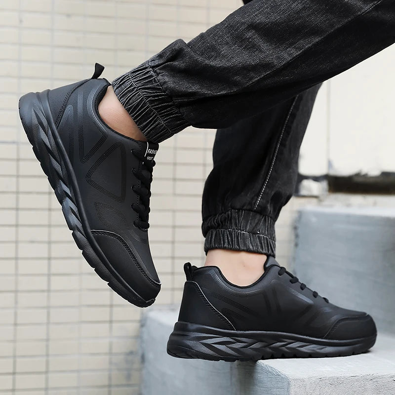 Men's Sports Shoes Leather Lightweight Comfortable Casual Shoes Cushioning Sports Shoes Outdoor Waterproof Walking Shoes for Men