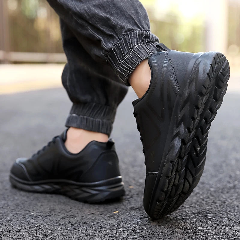 Men's Sports Shoes Leather Lightweight Comfortable Casual Shoes Cushioning Sports Shoes Outdoor Waterproof Walking Shoes for Men