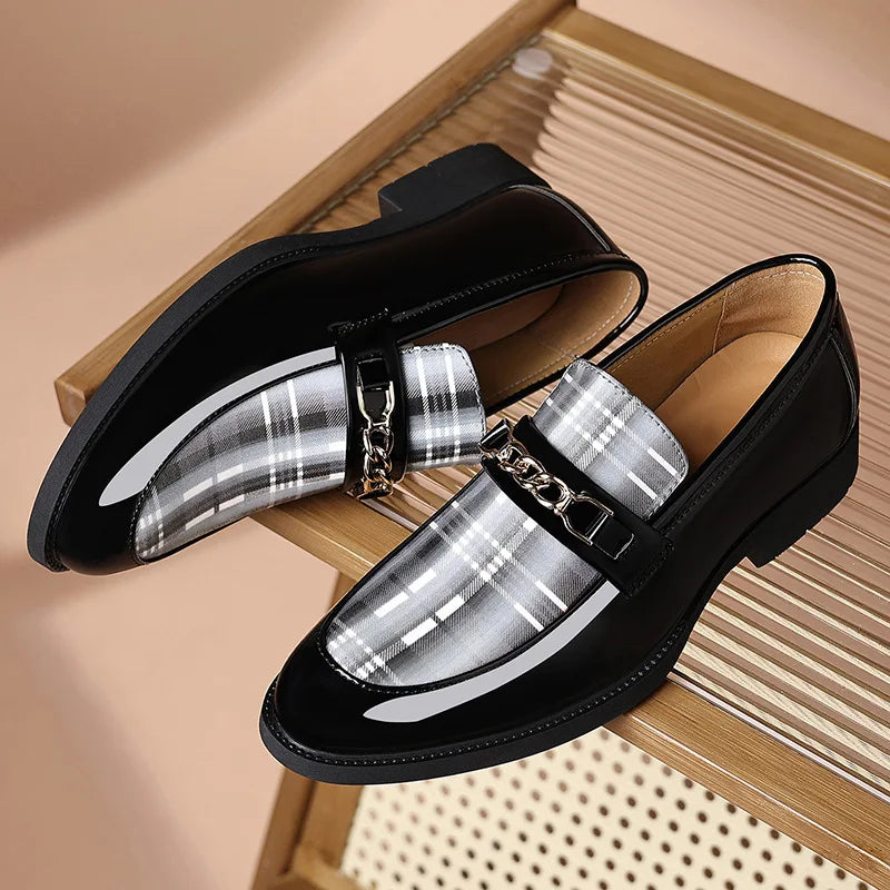 White Men's Dress Shoes Pointed Toe Oxfords Classic Business Men Leather Shoes Slip on Wedding Casual Shoes  Comfortable Loafers