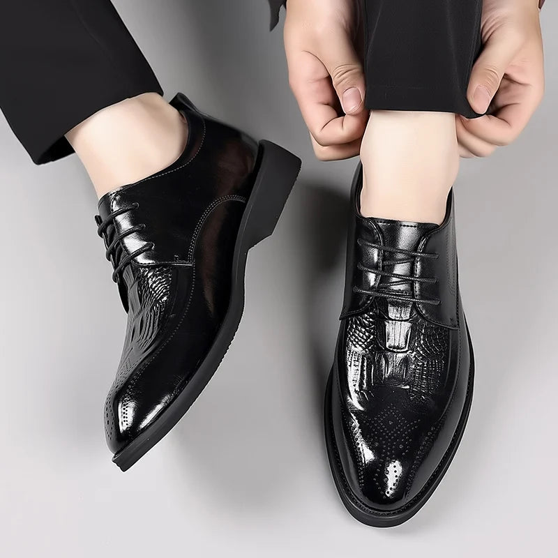 Luxury Brand Men's Glossy Leather Shoes High-end Banquet Dress Shoes Office Men's Pointed Business Shoes High-quality Versatile
