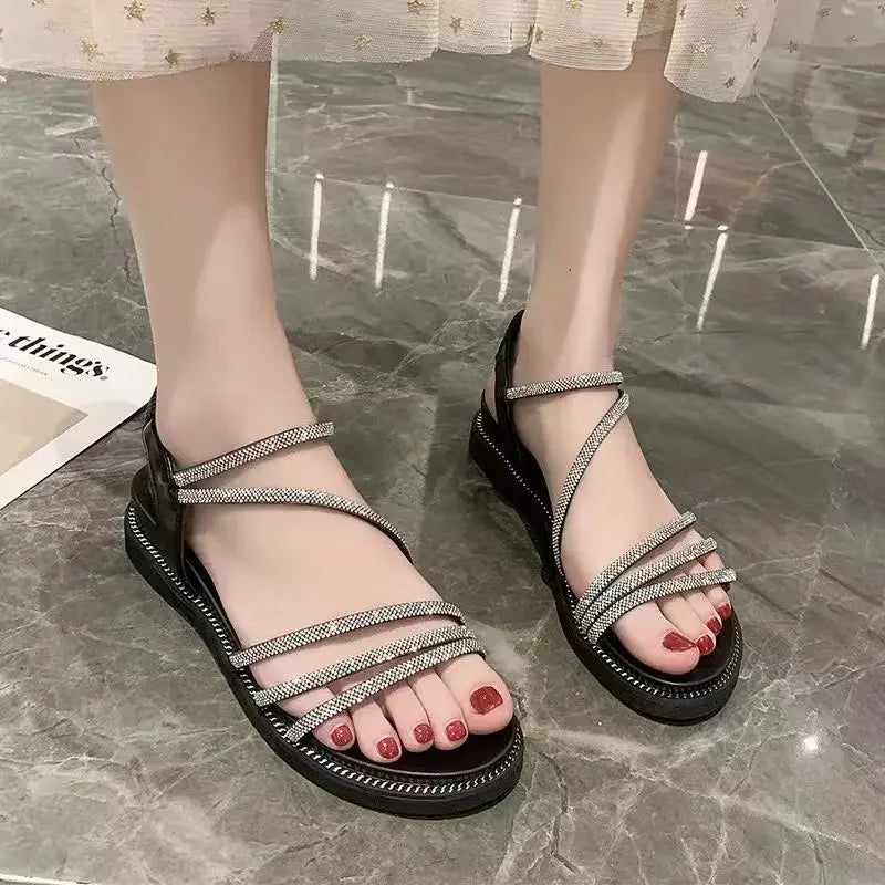 New Women's Shoes: Fashionable, Casual, and Versatile Flat Sandals
