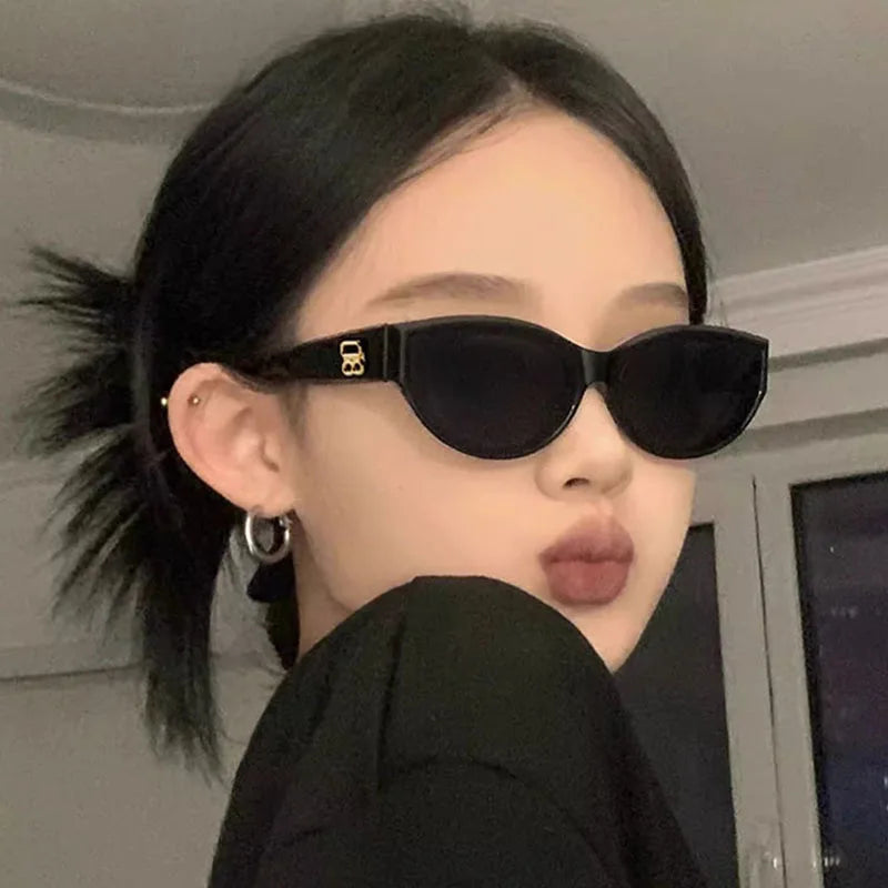Fashion Cat Eye Sun Glasses for Women Classic Vintage Sunglasses Summer Uv Protection Female Black Eyewear Shades Eyeglasses