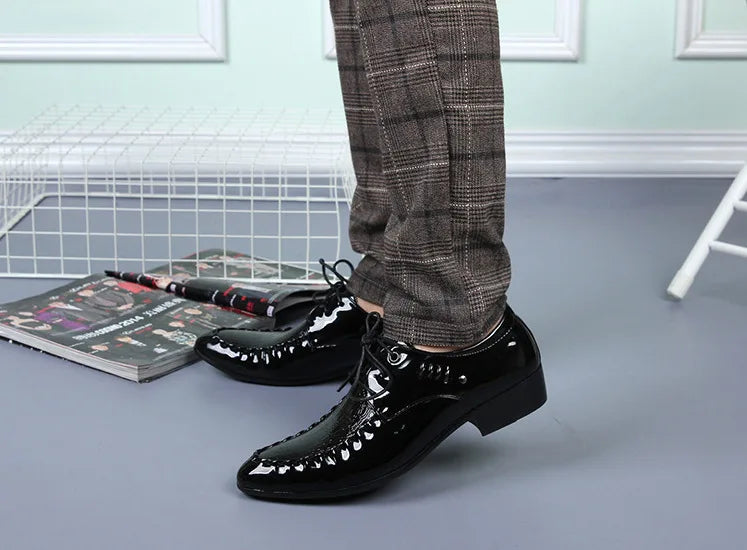 Men's  Dress Leather Shoes Lace-Up Wedding Party Shoes Mens Business Office Oxfords Flats Plus Size Men Fashion